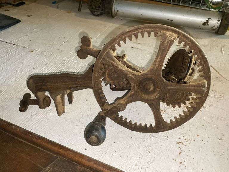 Slaw board, cast iron apple peeler