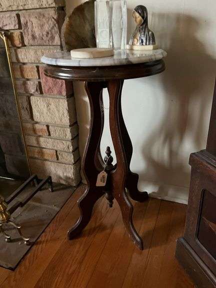 Round white marble top stand - no contents 16x16x28