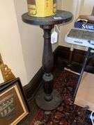 Round pedestal stand - no contents 34 in high