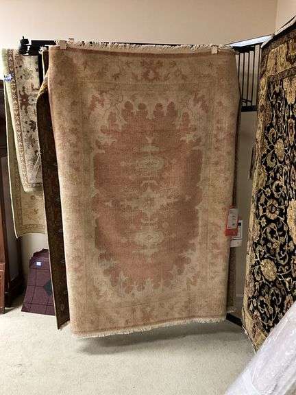 Ethan Allen Persian style rug 4x6