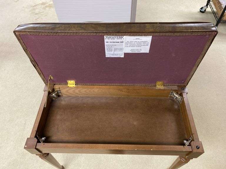 Hammond electric organ w/ bench 44x24.5x36.5