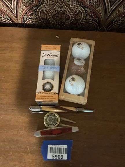 Golf balls in original box - Washington Redskins Logo & It’s A Boy, pocket knife, golf divot tool, pen
