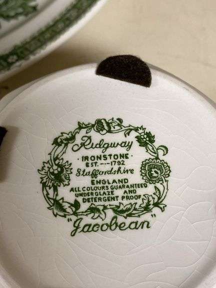 Ridgway Jacobean pattern green dinnerware