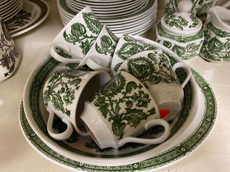 Ridgway Jacobean pattern green dinnerware