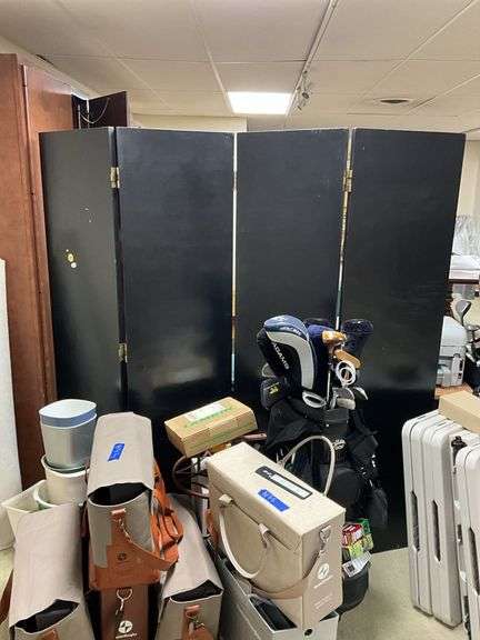 4-panel folding floor screen w/ leaf motif 72x72
