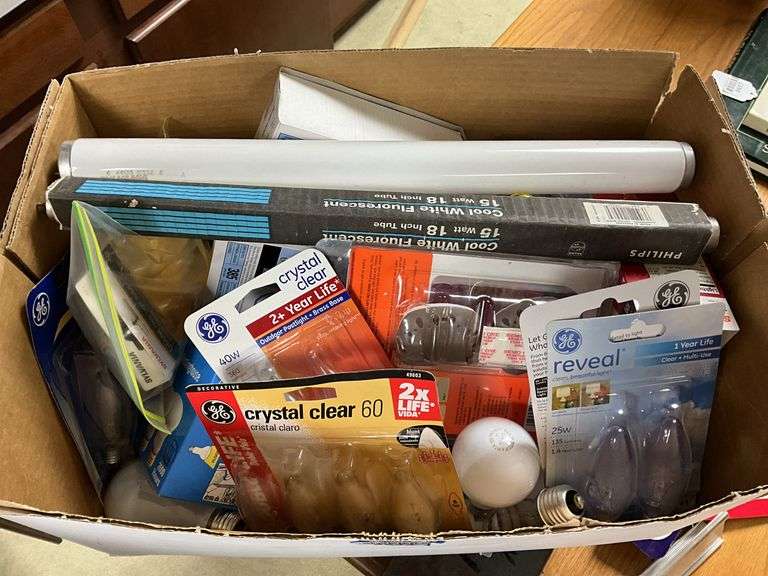 Assorted lightbulbs