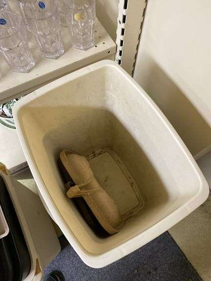 Waste cans