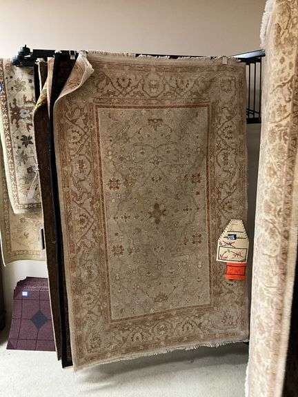Persian style rug 4x6