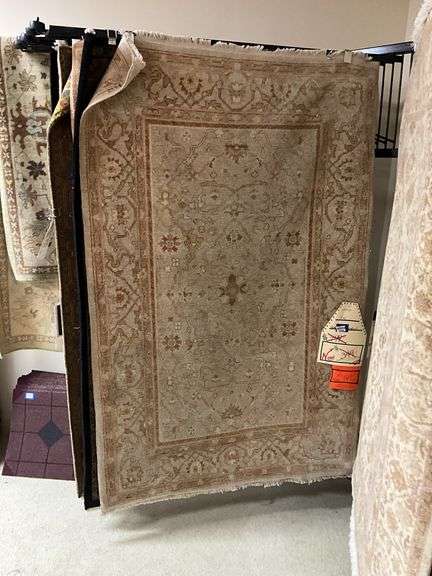 Persian style rug 4x6