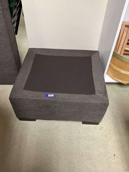 Square ottoman