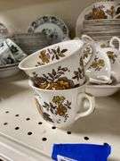 Mason’s Patent Ironstone Chantilly pattern dinnerware