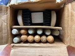 Capture twelve brushes and handles in box