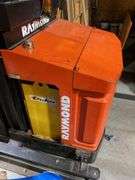 Raymond electric forklift truck, Needs battery and new wheel