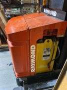 Raymond electric forklift truck, Needs battery and new wheel