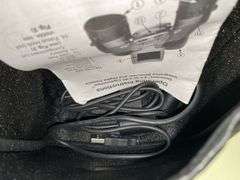 Simmons binoculars w/ case