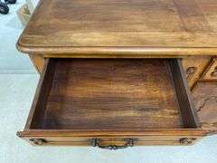 French Provincial sideboard 78x19.5x40