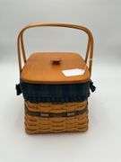 1998 Collectors Club Harbor Basket: With Liner, Lid, Lid Box, Protector, and Box