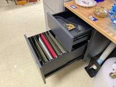 Corner office desk - no top contents 72x69x65