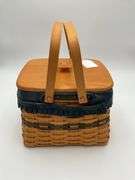 1998 Collectors Club Harbor Basket: With Liner, Lid, Lid Box, Protector, and Box