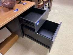 Corner office desk - no top contents 72x69x65