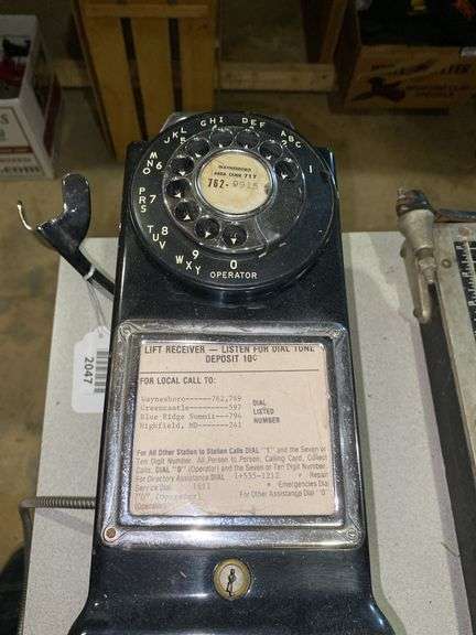 Waynesboro Pa wall mount rotary dial pay phone