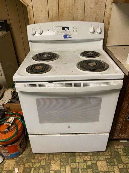 GE electric range model: JB256DM3WW