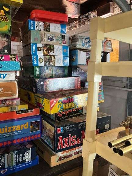 Large lot of vintage games