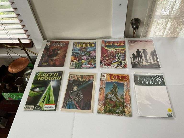 Comic books including: Green Arrow, Magneto, Turock