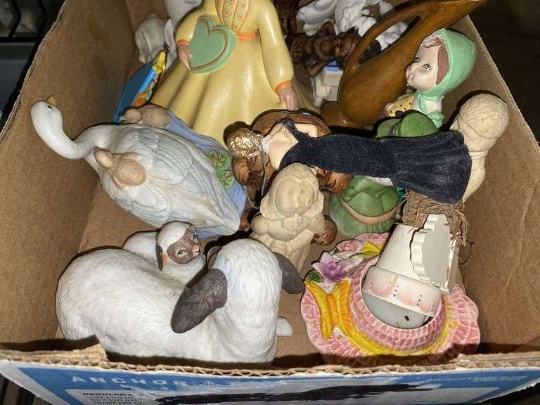 Bird, animal, and people figurines lot