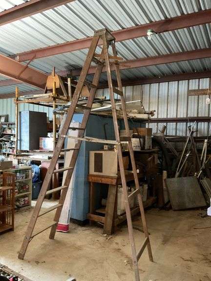 Wooden step ladder