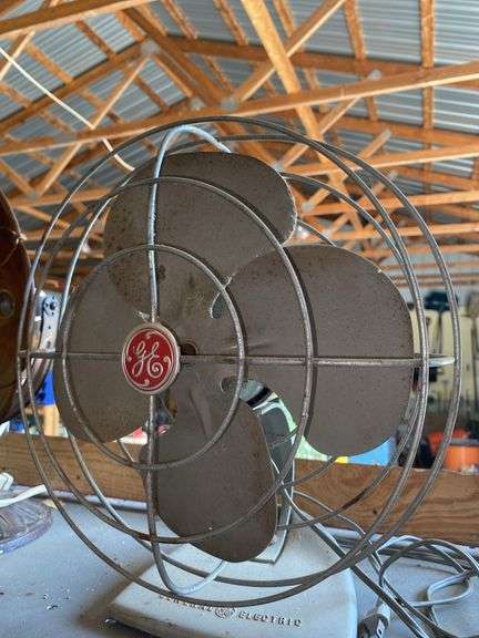 Vintage GE electric fan