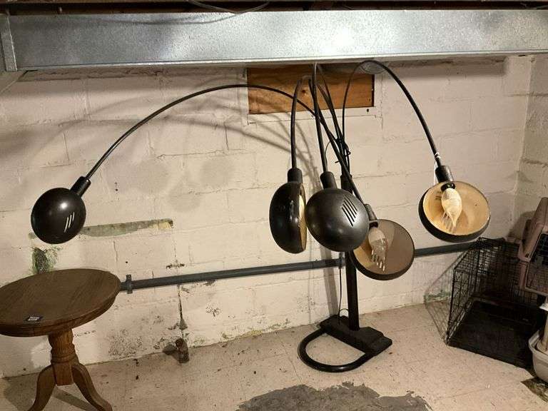 Modernist 5-lite arching floor lamp