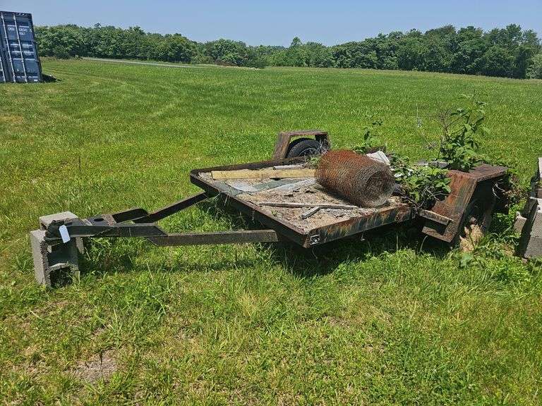 10 ft trailer, *** No title will be given for this item.