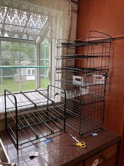 Wire organizers