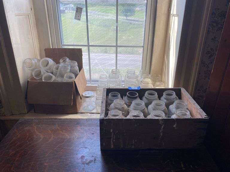 Canning jars lot