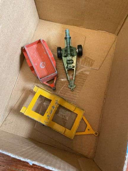 Vintage Tootsie toy vehicles and tank