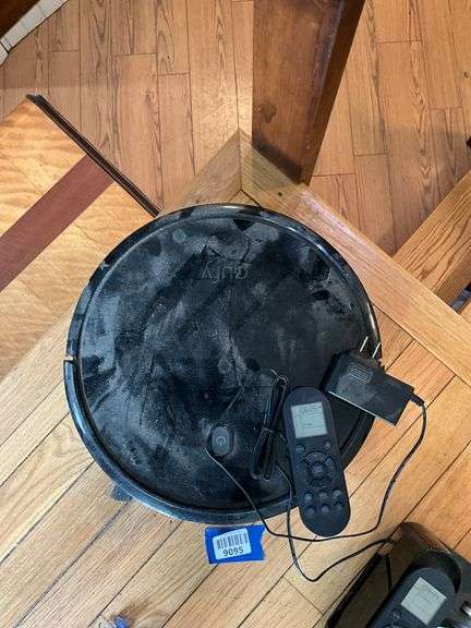 RoboVac 11S vacuum