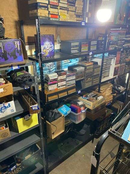 Metal shelf unit, please note this is not two separate shelves, but 1 unit -  no contents, MUST COME DURING LAST 2 HOURS OF PICKUP FOR THIS ITEM.