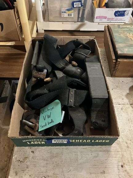 Vintage VW seatbelts