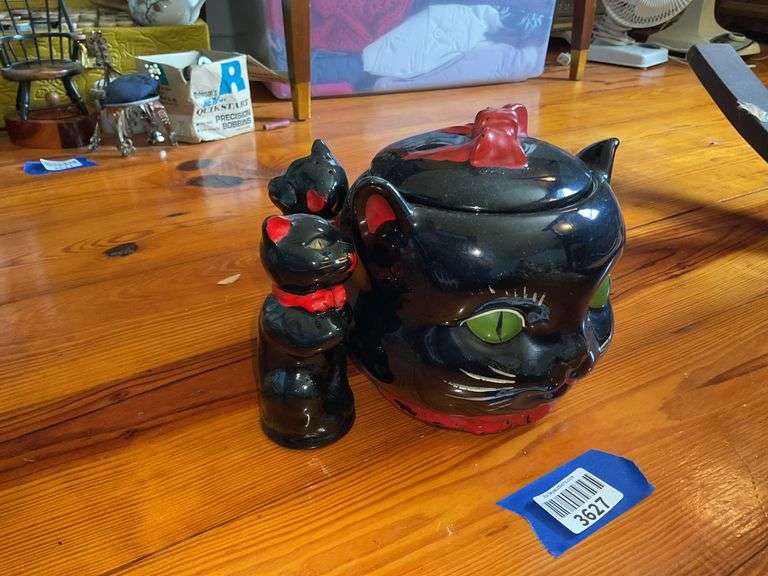 Vintage black cat cookie jar and salt/pepper shakers
