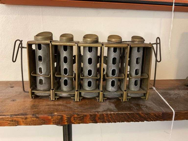 Antique belt coin changer