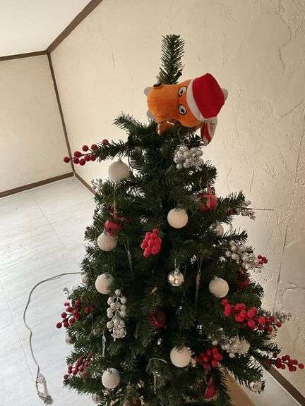 Faux Christmas tree w/ decorations