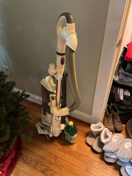 Shark Navigator vacuum