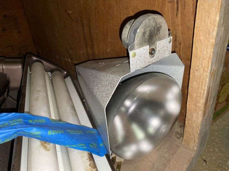 Vintage adjustable desk lamp