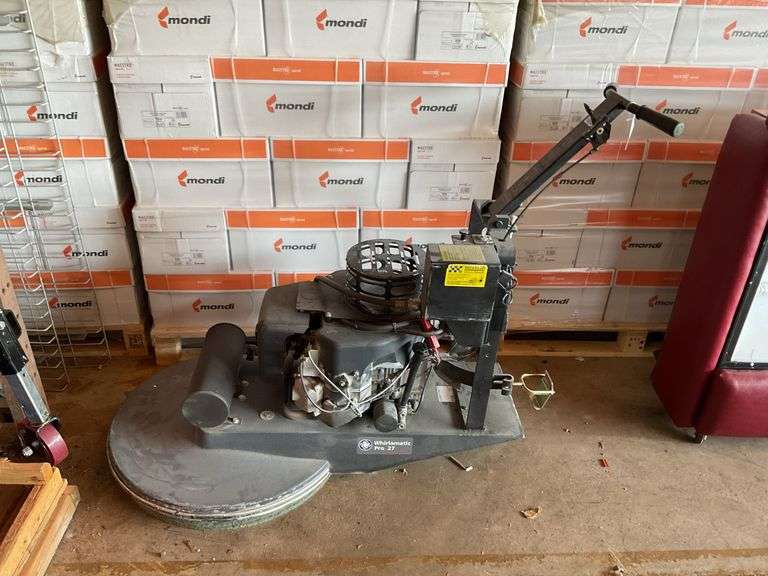 Whirlamatic Pro 27R Propane varnisher
