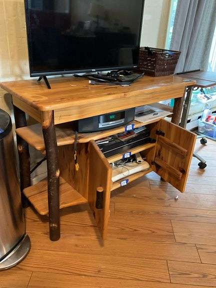 Adirondack style wood table/sideboard w/ lower cabinet - no contents 42x18x30