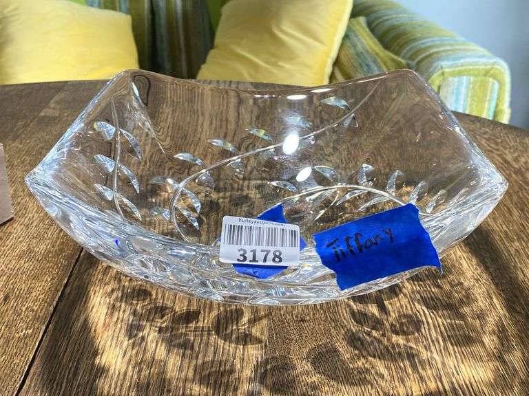 Tiffany & Co crystal leaf and vine bowl