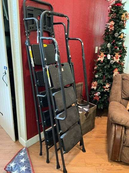 HB Tower folding step ladder