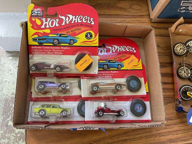 HotWheels 25th anniversary cars in packages