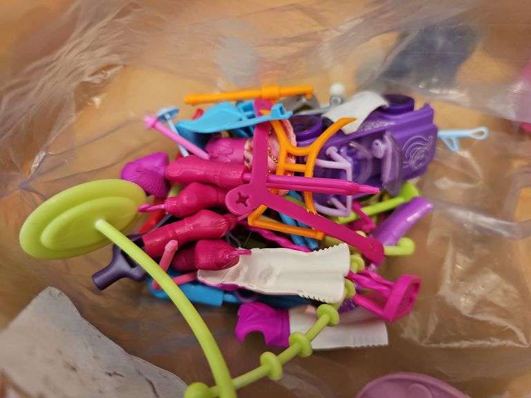 Polly Pocket dolls and accessories